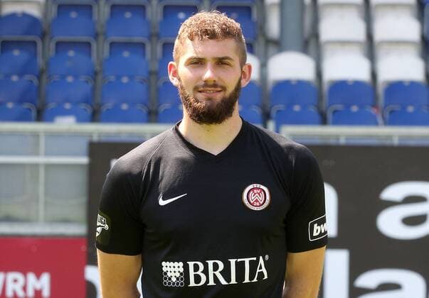16 07 2018 xxxx Football 3 Liga SV Wehen Wiesbaden Photoalbum 2018 Portrait date 2018 2019 emspor v l Lukas Watkowiak SV Wehen Wiesbaden Wiesbaden