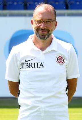 16 07 2018 xxxx Football 3 Liga SV Wehen Wiesbaden Photoalbum 2018 Portrait date 2018 2019 emspor v l Team doctor Dr Achim Bitschnau Wiesbaden