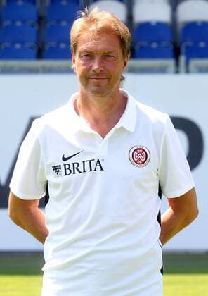 16 07 2018 xxxx Football 3 Liga SV Wehen Wiesbaden Photoalbum 2018 Portrait date 2018 2019 emspor v l Goalkeeping coach Steffen Vogler SV Wehen Wiesbaden Wiesbaden