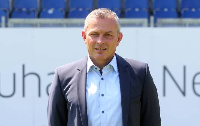 16 07 2018 xxxx Football 3 Liga SV Wehen Wiesbaden Photoalbum 2018 Portrait date 2018 2019 emspor v l Sporting director Christian Hock SV Wehen Wiesbaden Wiesbaden