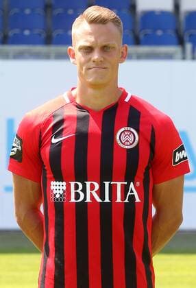 16 07 2018 xxxx Football 3 Liga SV Wehen Wiesbaden Photoalbum 2018 Portrait date 2018 2019 emspor v l New signing Rene Guder SV Wehen Wiesbaden Wiesbaden