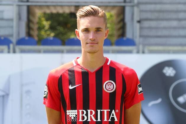 16 07 2018 xxxx Football 3 Liga SV Wehen Wiesbaden Photoalbum 2018 Portrait date 2018 2019 emspor v l Sören Reddemann SV Wehen Wiesbaden Wiesbaden