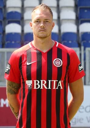 16 07 2018 xxxx Football 3 Liga SV Wehen Wiesbaden Photoalbum 2018 Portrait date 2018 2019 emspor v l Steven Ruprecht SV Wehen Wiesbaden Wiesbaden
