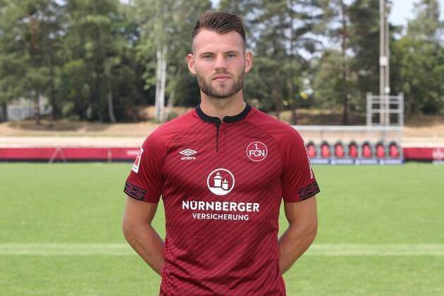 16 07 2018 1 FC Nuremberg Nuernberg FCN Club 1 Football Bundesliga BL Season 2018 2019 Photo appointment Portrait date Portraittermin DaMa Eduard Löwen 17 1 FC Nürnberg FCN single image Portrait of a man Portrait Headshot