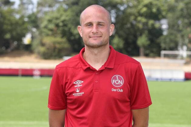 16 07 2018 1 FC Nuremberg Nuernberg FCN Club 1 Football Bundesliga BL Season 2018 2019 Photo date Portrait date Portraittermin DaMa Nate Weiss Individual and Techniktrainer 1 FC Nürnberg FCN Single image Single portrait Portrait Portrait Kopfbild