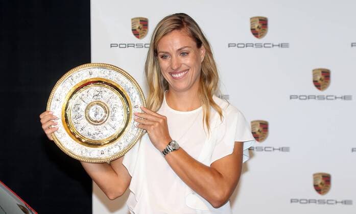 Porsche Tennis Angelique Kerber Germany Stuttgart 17 07 2018 Tennis Porsche Center Stuttgart Wimbledon 2018 Winner Angelique Kerber with the trophy
