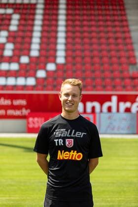 GER Soccer Men 2 BL Season 2018 2019 Portrait date 17 07 2018 SSV Jahn Regensburg Tobias Rutzinger SSV Jahn Regensburg 2 BL PortraÌttermin 2018 2019