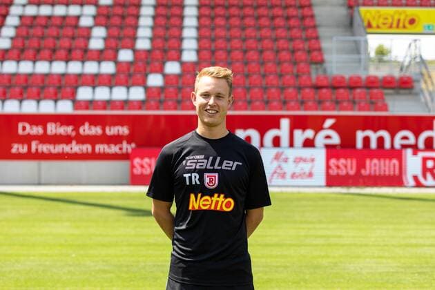 GER Soccer Men 2 BL Season 2018 2019 Portrait date 17 07 2018 SSV Jahn Regensburg Tobias Rutzinger SSV Jahn Regensburg 2 BL PortraÌttermin 2018 2019