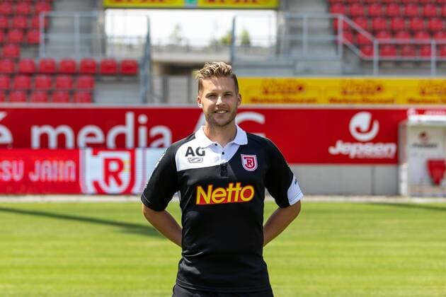 GER Soccer Men 2 BL Season 2018 2019 Portrait date 17 07 2018 SSV Jahn Regensburg Andreas Gehlen SSV Jahn Regensburg 2 BL PortraÌttermin 2018 2019