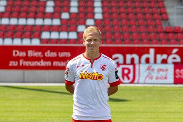 GER Soccer Men 2 BL Season 2018 2019 Portrait date 17 07 2018 SSV Jahn Regensburg Alexander Nandzik SSV Jahn Regensburg 2 BL PortraÌttermin 2018 2019