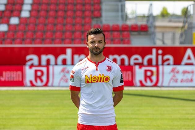 GER Soccer Men 2 BL Season 2018 2019 Portrait date 17 07 2018 SSV Jahn Regensburg Albion Vrenezi SSV Jahn Regensburg 2 BL PortraÌttermin 2018 2019