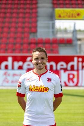 GER Soccer Men 2 BL Season 2018 2019 Portrait Date 17 07 2018 SSV Jahn Regensburg Andreas Geipl SSV Jahn Regensburg 2 BL PortraÌttermin 2018 2019