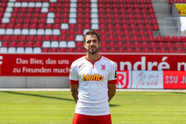 GER Soccer Men 2 BL Season 2018 2019 Portrait Date 17 07 2018 SSV Jahn Regensburg Marco Grüttner SSV Jahn Regensburg 2 BL PortraÌttermin 2018 2019