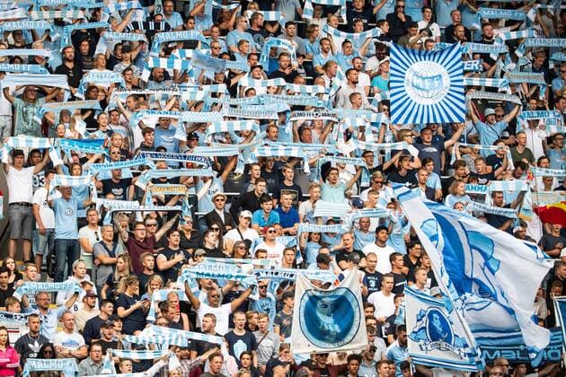 180717 Fans of Malmö FF before the UEFA Champions League qualifying match between Malmö FF and Drita on July 17, 2018 in Malmö Photo Ludvig Thunman BILDBYRAN code LT 35506  Copyright: LUDVIGxTHUNMAN BB180717LT002