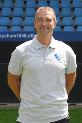 Kit Manager Andreas Pahl VfL Bochum 2 BL Portrait Date 2018 2019 Team2