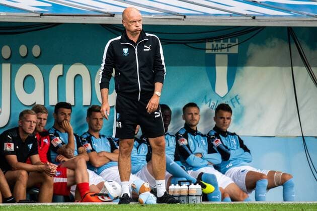 180717 Head coach Uwe Rösler of Malmö FF looks dejected during the UEFA Champions League qualifying match between Malmö FF and Drita on July 17, 2018 in Malmö Photo Ludvig Thunman BILDBYRAN Code LT 35506  Copyright: LUDVIGxTHUNMAN BB180717LT032