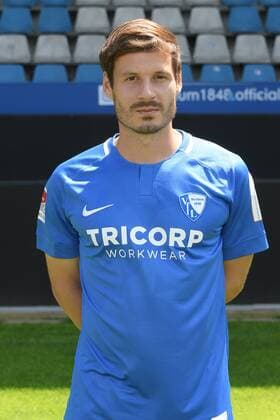Stefano Celozzi VfL Bochum 2 BL Portrait date 2018 2019 Team2