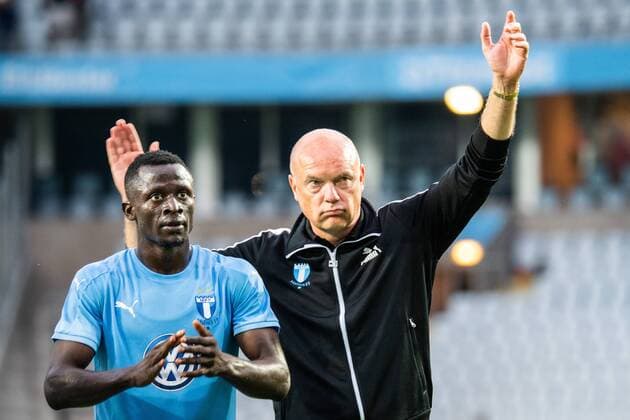 180717 Bonke Innocent and head coach Uwe Rösler or Malmö FF celebrates winning the UEFA Champions League qualifying match between Malmö FF and Drita on July 17, 2018 in Malmö Photo Ludvig Thunman BILDBYRAN code LT 35506  Copyright: LUDVIGxTHUNMAN BB180717LT070