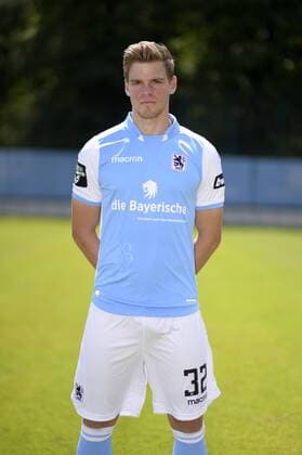 Simon Lorenz TSV 1860 Munich 3 League Portrait Date 2018 2019