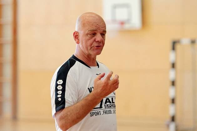 18 07 2018 xovx Handball HBL HSG Wetzlar Training camp in Kappl emspor Trainer Kai Wandschneider HSG Wetzlar Kappl