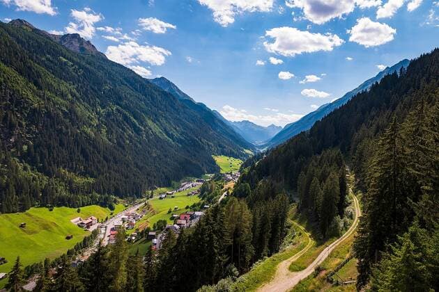 18 07 2018 xovx Handball HBL HSG Wetzlar Training Camp in Kappl emspor View from Dias 1830 meters to Kappl and the Paznaun Valley in Tyrol Austria Kappl