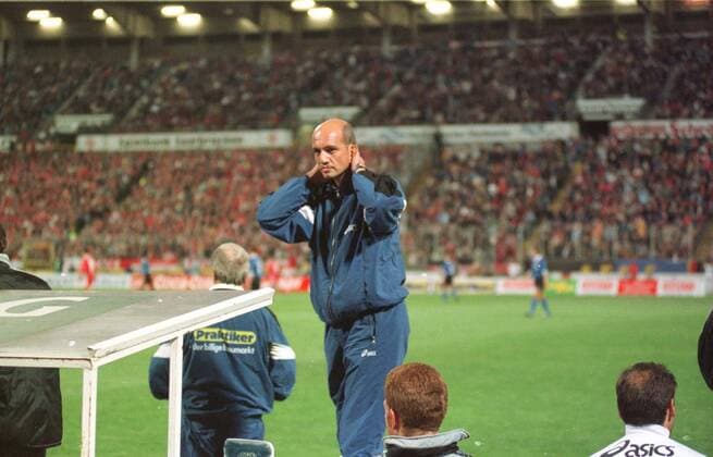 DFB Pokal 1 FC Saarbruecken vs. 1 FC Kaiserslautern 24 9 1997 Coach Dirk Karkuth on a missed opportunity