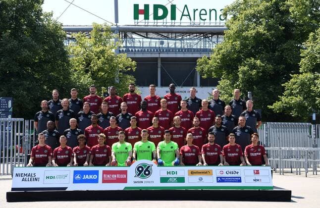 official photo opportunity team photo Hannover 96 Hannover 96 1 BL team picture 2018 2019 hi series v left video analysts Lars Barlemann and Tobias Holm Felipe Waldemar Anton Babacar Gueye rehabilitation and athletic trainer Tobias Stock Dennis Fischer and Timo Rosenberg row 3 team doctor Felix Hessel physiotherapist Ralf Blume Physiotherapist Steffen Gniesmer Physiotherapist Jens Vergers Physiotherapist Andre Horn Ihlas Bebou Niclas Pitcher Kevin Wimmer Timo Hübers Co Coach Asif Saric Goalkeeper Coach Jörg Sievers 2 Series Team Captain Raymond Saka and Servet Kaya Noah Joel Sarenren Bazee Edgar Prib Miiko Albornoz Bobby Wood Iver Fossum Marvin Bakalorz Co Manager Volkan Bulut and Coach AndrŽ Breitenreiter Series 1 Mike Steven Bähre Uffe Bech Linton Maina Oliver Sorg Michael Esser Leo Weinkauf Philipp Tschauner Matthias Ostrzolek Julian Korb Pirmin Schwegler Takuma Asano nordphotoxJaspersen nph00001