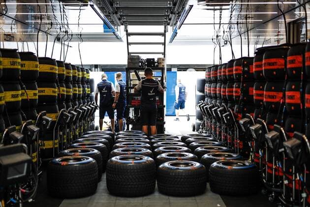 Motorsports: FIA Formula One World Championship WM Weltmeisterschaft 2018, Grand Prix of Germany, Pirelli, tire, tires, tyre, tyres, wheel, wheels, Reifen, Rad, feature Hockenheim Germany