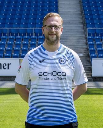 Dr Tim Niedergassel DSC Arminia Bielefeld 2 BL Portrait date 2018 2019 Copyright: xKirchner Inderliedx