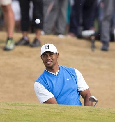 Sport Bilder des Tages 19th July 2018, Carnoustie Golf Links, Angus, Scotland; The 147th Open Golf Championship, 1st round; Tiger Woods (USA) escapes from the sand with his third shot at the par five 6th hole  ActionPlus12048689 DavidxBlunsden
