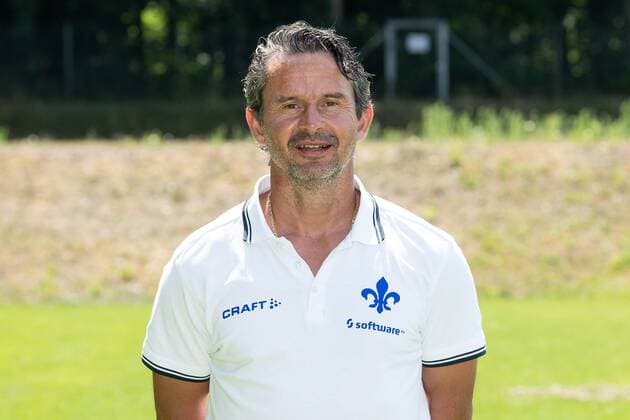 19 07 2018 xfux Soccer 2 Bundesliga SV Darmstadt 98 Photo Calling Season 2018 2019 PortraÌttermin 2018 2019 emspor emonline deloka v l Manager Dirk Schuster SV Darmstadt 98 Darmstadt