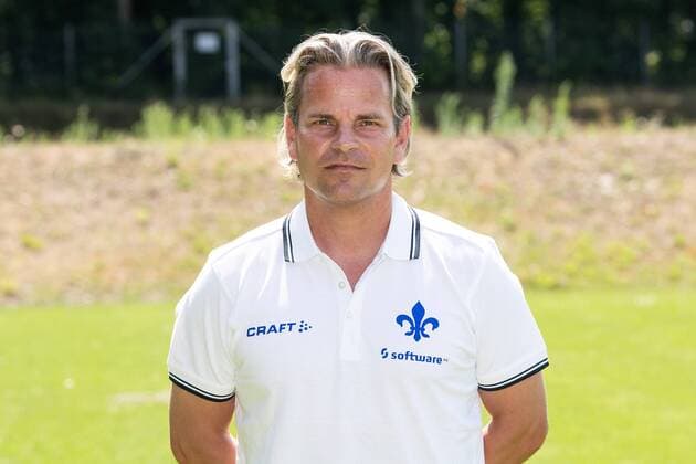 19 07 2018 xfux Soccer 2 Bundesliga SV Darmstadt 98 Photo Calling Season 2018 2019 PortraÌttermin 2018 2019 emspor emonline deloka v l Co Coach Sascha Franz SV Darmstadt 98 Darmstadt