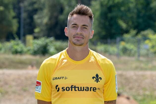 19 07 2018 xfux Football 2 Bundesliga SV Darmstadt 98 Photo Call Season 2018 2019 PortraÌttermin 2018 2019 emspor emonline deloka v Joel Joël Mall SV Darmstadt 98 Darmstadt