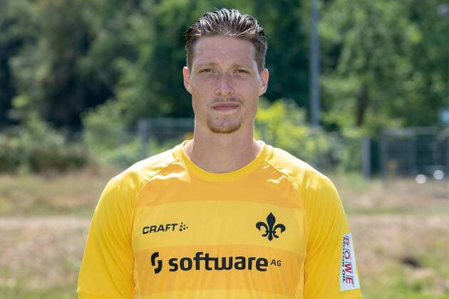 19 07 2018 xfux Football 2 Bundesliga SV Darmstadt 98 Photo opportunities Season 2018 2019 Portrait deadline 2018 2019 emspor emonline deloka v l Florian Stritzel SV Darmstadt 98 Darmstadt