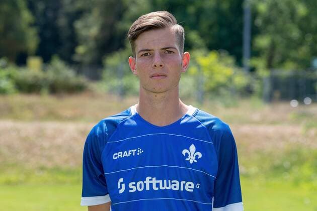 19 07 2018 xfux Football 2 Bundesliga SV Darmstadt 98 Photo contest season 2018 2019 Portrait deadline 2018 2019 emspor emonline deloka v l Luca Gelzleichter SV Darmstadt 98 U19 Darmstadt