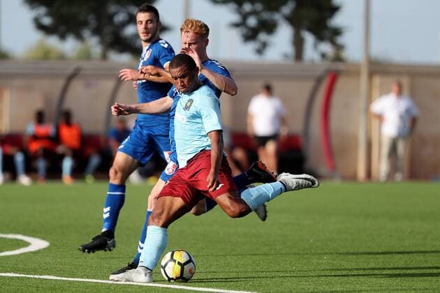 19 07 2018 - Centenary Stadium, Ta Qali, Malta UEFA Europa League 2018 2019 First Qualifying Round, 2nd Leg Jorginho (C) of Gzira United during the UEFA Europa League, First Round, second leg match between Gzira United FC of Malta and FK RadniÄki NiÅ¡ of Serbia, at the Centenary Stadium, Ta Qali, Malta on 19 July 2018. UEFA Europa League - Gzira United FC v FK RadniÄki NiÅ¡ UEL_18_19
