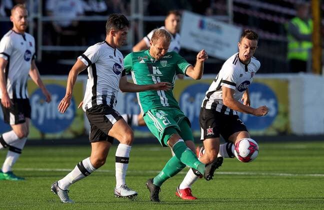 UEFA Europa League First Qualifying Round Second Leg, Oriel Park, Co. Louth 19 7 2018 Dundalk vs Levadia Tallinn Dundalk s Jamie McGrath and Robbie Benson with Nikita Andreyev of Levadia Tallinn Jamie McGrath and Robbie Benson with Nikita Andreyev 19 7 2018  Copyright: x©INPHO RyanxByrnex RB2_5304