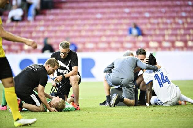 Dame N Doye (14) of FC Koebenhavn and Otso Virtanen (1) of Kuopion Palloseura of Finland, during the UEFA Europa League first qualifying round, 2nd leg match at Parken Stadium in Copenhagen, Denmark. Thursday July 19. 2018. , Copenhagen Denmark  Copyright: PhilipxDavali PhilipxDavalix COP101 spdk20180719-212759-L