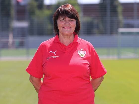 Kit Manager Gordana Markovic Masala VfB Stuttgart 1893 1 BL Portraettermin 2018 2019