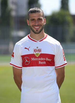 Emiliano Insua VfB Stuttgart 1893 1 BL Portraettermin 2018 2019