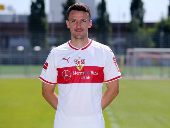 Christian Gentner VfB Stuttgart 1893 1 BL Portraettermin 2018 2019