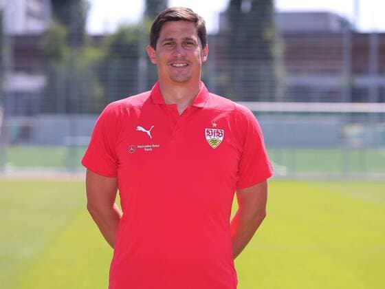 Physiotherapist Manuel Roth VfB Stuttgart 1893 1 BL Portraettermin 2018 2019