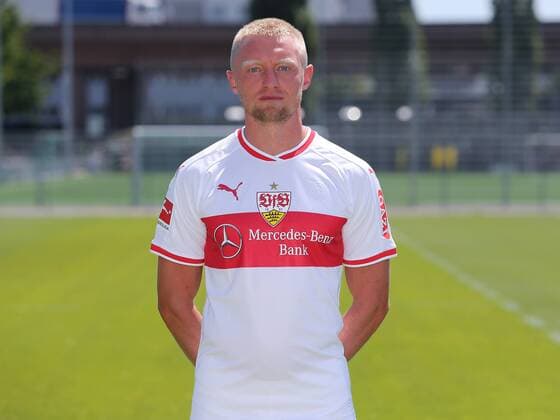 Andreas Beck VfB Stuttgart 1893 1 BL Portraettermin 2018 2019