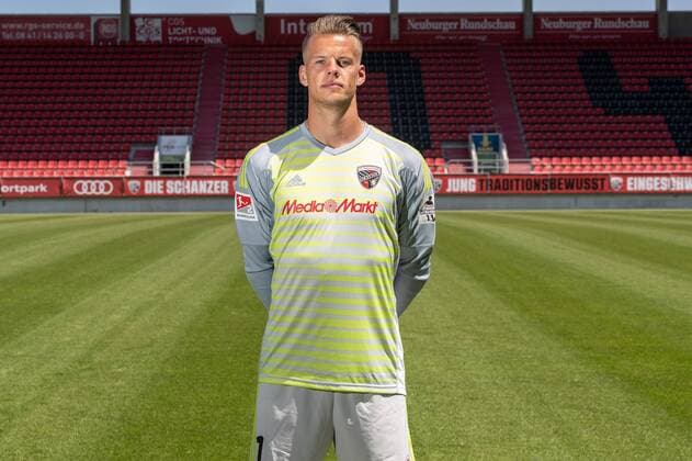 2. Bundesliga - 2. BL Fußball - PortraÌˆttermin 2018 2019, Torwart Örjan Haskjard Nyland (1); FC Ingolstadt 04 2. BL - FC Ingolstadt 04 Saison 2018 2019 *** 2 Bundesliga 2 BL Soccer PortraÌttermin 2018 2019 Goalkeeper Örjan Haskjard Nyland 1 FC Ingolstadt 04 2 BL FC Ingolstadt 04 Season 2018 2019