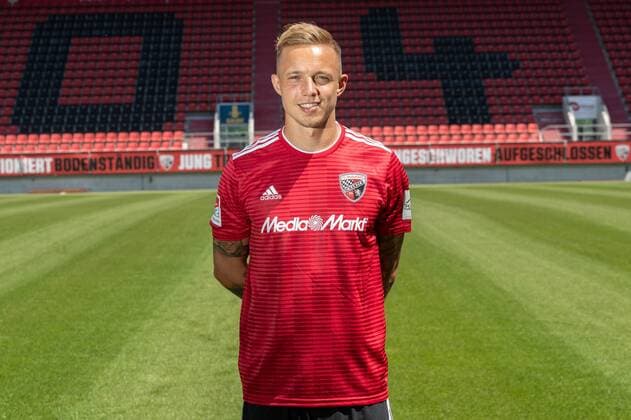 2 Bundesliga 2 BL Soccer PortraÌttermin 2018 2019 Sonny Kittel 10 FC Ingolstadt 04 2 BL FC Ingolstadt 04 Season 2018 2019