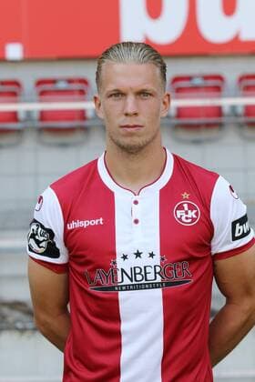 Janek Sternberg 1 FC Kaiserslautern 3 Liga Portraittermin 2018 2019 GER 1 FC Kaiserslautern Team picture and Portaettermin 2018 2019 Kasierslautern Copyright: xEIBNER eerx EP_EER