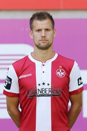 Hendrick Zuck 1 FC Kaiserslautern 3 Liga Portraittermin 2018 2019 GER 1 FC Kaiserslautern Team photo and Portaettermin 2018 2019 Kasierslautern Copyright: xEIBNER eerx EP_EER