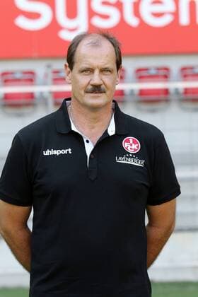 Kit Manager Peter Miethe 1 FC Kaiserslautern 3 Liga Portraittermin 2018 2019 GER 1 FC Kaiserslautern Team Photo and Portaettermin 2018 2019 Kasierslautern Copyright: xEIBNER eerx EP_EER