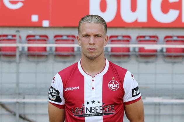 Janek Sternberg 1 FC Kaiserslautern 3 Liga Portraittermin 2018 2019 GER 1 FC Kaiserslautern Team picture and Portaettermin 2018 2019 Kasierslautern Copyright: xEIBNER eerx EP_EER