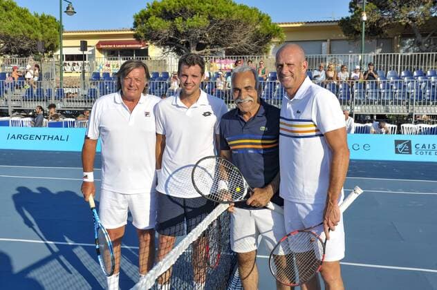 Adriano Panatta - Paul Henri Mathieu - Mansour Bahrami - - Guy Forget CELEBRITES : Classic Tennis Tour 2018 - Saint Tropez - 19 07 2018 NorbertScanella Panoramic 